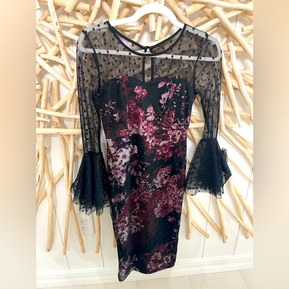 NWOT VENUS Bodycon Mesh Lace Floral Midi Dress